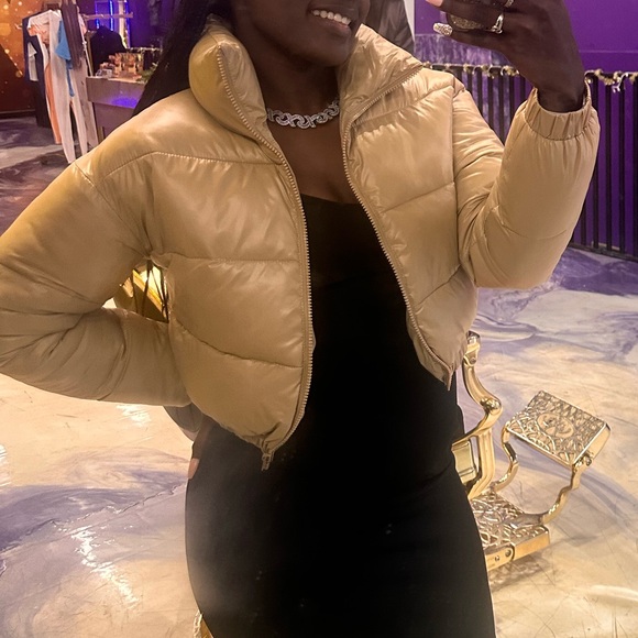 Tan Crop Puffer jacket - Picture 1 of 3